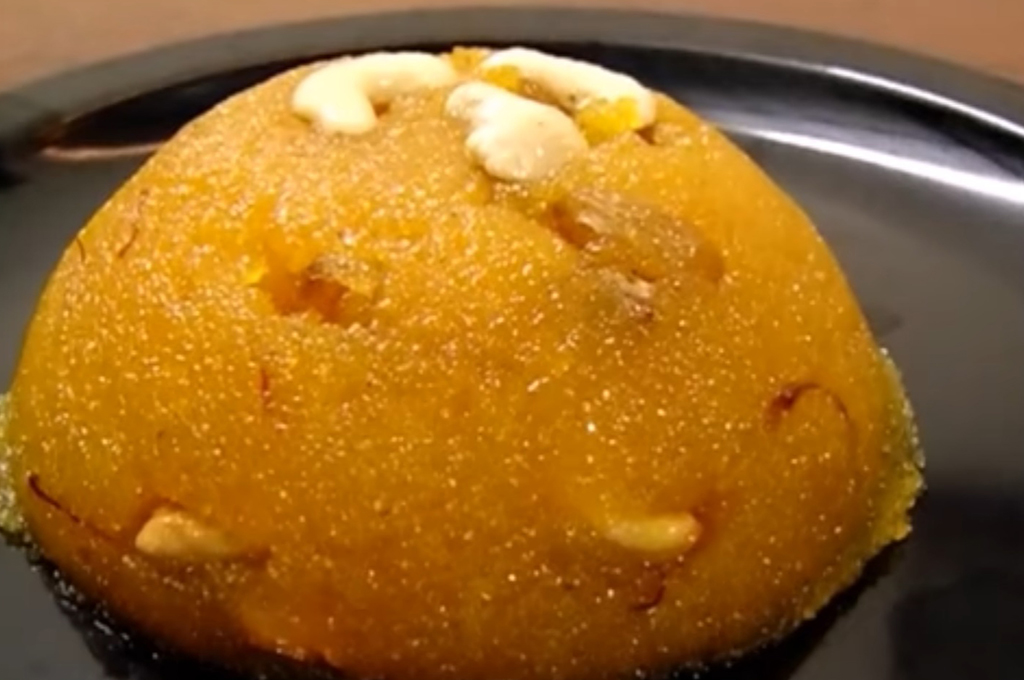 Raksha bandhan Special: मीठे में बनाएं रवा केसरी